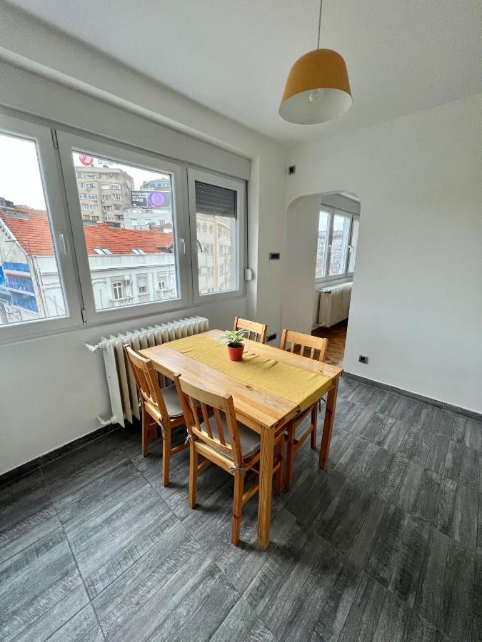 Comfortable Apartment In City Hub Beograd Ngoại thất bức ảnh